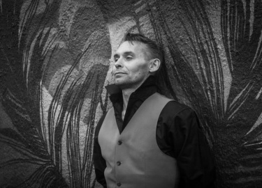 Сегодня исполняется 45 лет актёру, заведующему постановочной частью Негосударственного авторского театра Ad Liberum Владимиру Елымчеву. В этом же г...