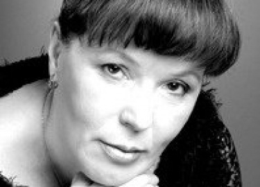 Актриса Ольга Лукашова — единственная коренная петрозаводчанка в труппе Негосударственного театра Аd Liberum. Накануне юбилея с ней побеседов...